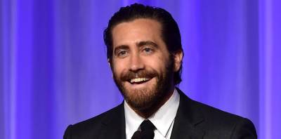 Jake Gyllenhaal Talks Fatherhood, Says 'It's Getting to Be Time' - www.justjared.com