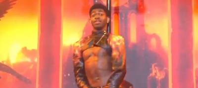 Lil Nas X Rips His Pants While Performing on 'Saturday Night Live' - www.justjared.com