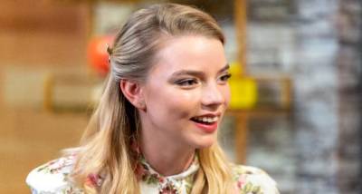 Anya Taylor-Joy makes a HILARIOUS reference to her Queen's Gambit character in Saturday Night Live monologue - www.pinkvilla.com - USA - Hollywood - Miami
