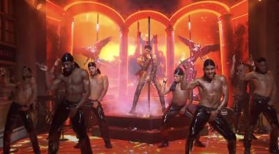 Lil Nas X Suffers Wardrobe Malfunction During Performance On ‘Saturday Night Live’ - deadline.com