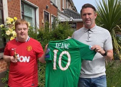 Surprise! Robbie Keane visits super fan Philip Walsh (again!) on 29th birthday - evoke.ie