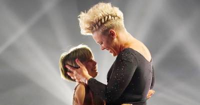 Pink and Daughter Willow Soar During Acrobatic Performance at 2021 Billboard Music Awards - www.usmagazine.com - Los Angeles