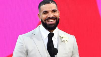 Drake Made a Rare Appearance With His Son at the 2021 Billboard Music Awards - www.glamour.com