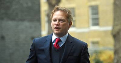 Transport Secretary Grant Shapps instructs UK airlines to avoid Belarusian airspace to 'keep passengers safe' - www.manchestereveningnews.co.uk - Britain - Greece - county Alexander - Lithuania - Belarus