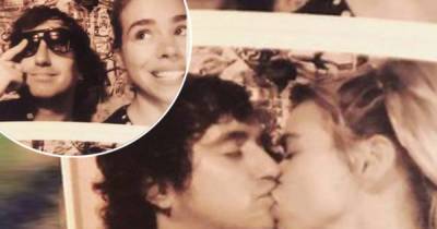 Billie Piper shares a kiss with beau Johnny Lloyd in photo booth snaps - www.msn.com