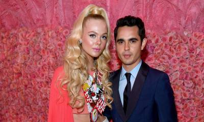 Max Minghella - Elle Fanning - Meet The Great star Elle Fanning's famous boyfriend Max Minghella - hellomagazine.com - New York - Italy - county Florence