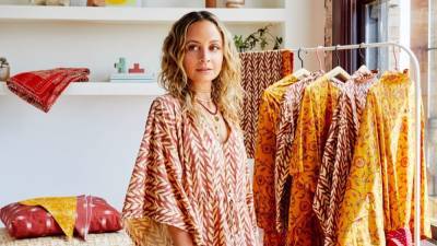 Nicole Richie Teams Up With Etsy for House of Harlow 1960 Creator Collaboration -- Shop Now - www.etonline.com