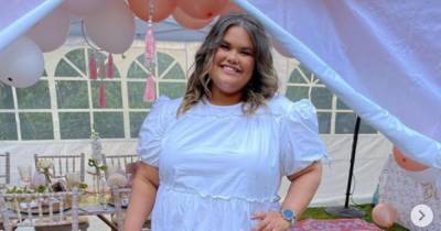 Gogglebox’s Amy Tapper shows off 3.5 stone weight loss in gorgeous white dress - www.ok.co.uk