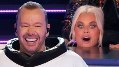 Donnie Wahlberg on His Epic Reveal on 'Masked Singer' and Surprising Wife Jenny McCarthy (Exclusive) - www.etonline.com