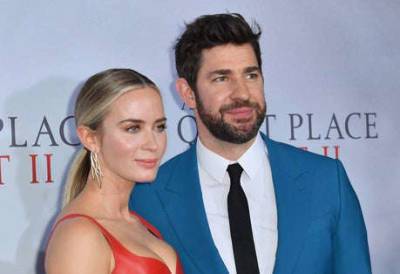 John Krasinski and Emily Blunt haven’t told their kids they’re famous - www.msn.com