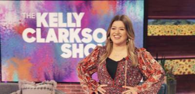 Kelly Clarkson's Talk Show Will Take Over Ellen DeGeneres' Slot in 2022 - www.justjared.com