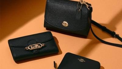 Coach Outlet Memorial Day Sale: Save Up to 70% off Bag, Shoes and More - www.etonline.com