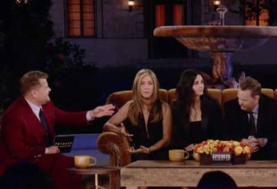 James Corden - Lisa Kudrow - Jennifer Aniston - Courtney Cox - David Schwimmer - Matthew Perry - Matt Leblanc - The Friends reunion is here - but some critics have panned it as ‘bloated’ and unnecessary - msn.com - Britain - New York