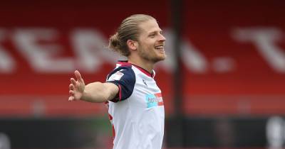 Why Lloyd Isgrove is confident of League One success with Bolton Wanderers after penning new deal - www.manchestereveningnews.co.uk