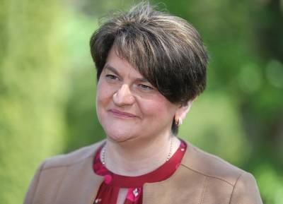 TV doctor to pay Arlene Foster £125k in damages after ‘outrageous’ tweet - evoke.ie - Ireland