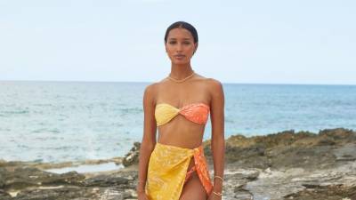 Star Sightings: Jasmine Tookes Vacations in Turks and Caicos, Alex Rodriguez Enjoys Dinner in Miami and More! - www.etonline.com - Miami - Texas - county Dallas