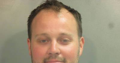 Josh Duggar ripped by cousin for 'disgusting and evil' child porn charges - www.wonderwall.com