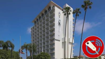 Industry-Favored Hotel Mr. C Vetoes Panic Buttons for Employees - www.hollywoodreporter.com - New York - Miami - Manhattan - Santa Monica - Seattle - county Long