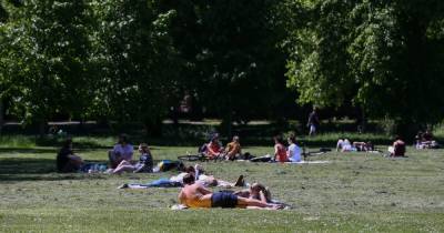 Greater Manchester basks in sunshine as hottest day of the year predicted for Bank holiday - www.manchestereveningnews.co.uk - Manchester