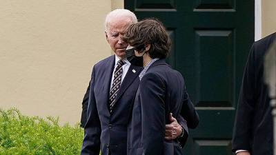 Joe Biden Embraces Grandson Hunter, 15, As Family Visits Late Beau’s Grave On 6th Anniversary Of His Death - hollywoodlife.com - state Delaware - city Wilmington, state Delaware