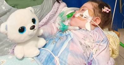 Judge rules life support can be withdrawn from sick child after parents fight to take her to Israel - www.manchestereveningnews.co.uk - Manchester - Israel