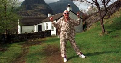Inside the dirty and derelict lair of sex abuse monster Jimmy Savile's ruined Highland home - www.dailyrecord.co.uk