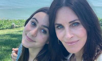 Courteney Cox delights fans with rare family video from sprawling Malibu garden - hellomagazine.com