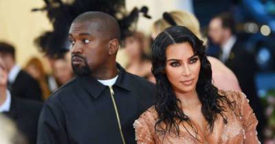 Kim Kardashian says she "feels like a loser" over divorce from Kanye West - www.msn.com