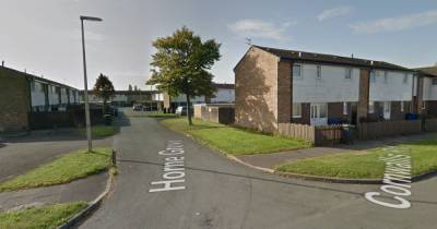 Arrest after police find man armed with knife following fatal dog fight - www.manchestereveningnews.co.uk