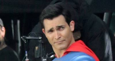Tyler Hoechlin Spotted In a Retro Superman Suit In New 'Superman & Lois' Photos! - www.justjared.com - Britain - city Columbia