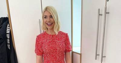 Holly Willoughby shows off incredible figure in orange mini dress on This Morning — get it here for £44 - www.ok.co.uk