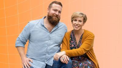 HGTV's Ben and Erin Napier Tell Us Their Favorite Items for Summer - www.glamour.com - state Mississippi - city Home