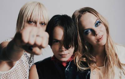 Dream Wife announce ‘DW Megamix’ featuring Shirley Manson, Sleigh Bells, Nova Twins and more - www.nme.com