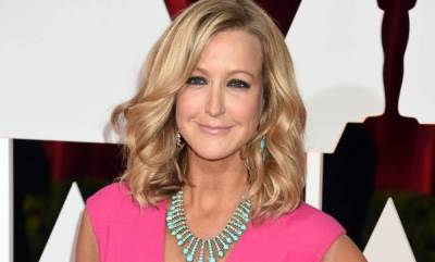 Lara Spencer's appearance in new photo with friends gets fans buzzing - hellomagazine.com