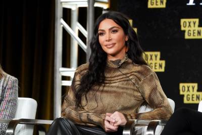 Kim Kardashian Denies Buying Roman Statue Officials Believe Was Smuggled Illegally - etcanada.com - Los Angeles - Italy