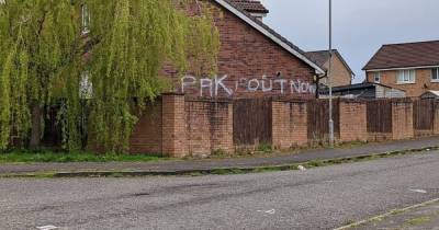 Vile racist graffiti spray painted onto the side of Glasgow home - www.dailyrecord.co.uk