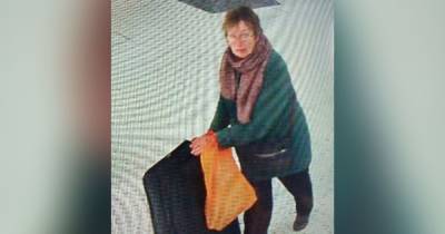 Police 'concerned for welfare' of woman pictured at Manchester Airport with suitcase - www.manchestereveningnews.co.uk - Manchester