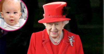 How Queen Elizabeth II Is Celebrating Great-Grandson Archie’s 2nd Birthday: Zoom Call and More - www.usmagazine.com