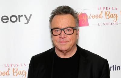 Tom Arnold Talks About His Sister’s History As The ‘Queen Of Meth’ - etcanada.com