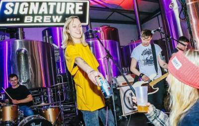 Signature Brew launch scheme to help independent venues - www.nme.com - Britain