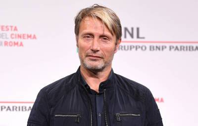 Mads Mikkelsen says copying Johnny Depp in ‘Fantastic Beasts’ would be “creative suicide” - www.nme.com