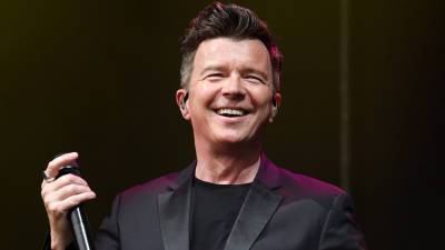 Philadelphia Phillies game features Rick Astley singing ‘Take Me Out to the Ball Game’ - www.foxnews.com - city Milwaukee