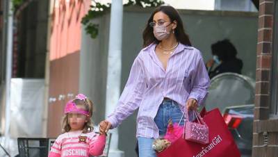 Bradley Cooper’s Daughter, Lea, 4, Holds Her ‘Twin’ Doll In Princess Tiara All Pink With Mom Irina Shayk - hollywoodlife.com - USA - New York