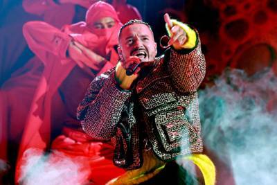 J Balvin Puts On Otherworldly Performance For ‘Vax Live’ - etcanada.com - Colombia