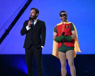 Ben Affleck Hilariously ‘Batmansplains’ Jimmy Kimmel During ‘Vax Live’ - etcanada.com - Los Angeles