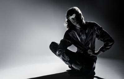 A.G. Cook announces remix album ‘Apple vs 7G’ featuring Charli XCX and Caroline Polachek - www.nme.com - Rome