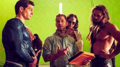 Zack Snyder Talks Provoking SnyderCut Fans & The Fear Of Getting Sued By Warner Bros. Over The Campaign - theplaylist.net