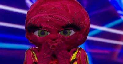 Shock as American pin-up is unmasked as Beetroot on The Masked Singer - www.manchestereveningnews.co.uk - USA
