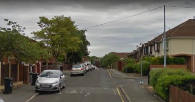 Woman and hospitalised man arrested after assault in Bolton - www.manchestereveningnews.co.uk