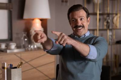 Ted Lasso Toasts the New England Patriots, Target and More in Twitter Challenge - thewrap.com